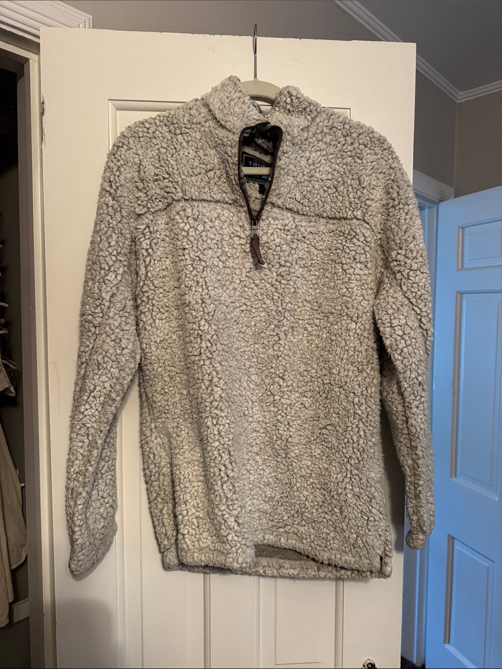 True Grit Men’s Cream Sherpa Half-Zip Pullover